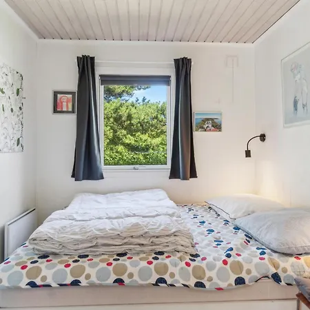 Beautiful In With Wifi Holiday home